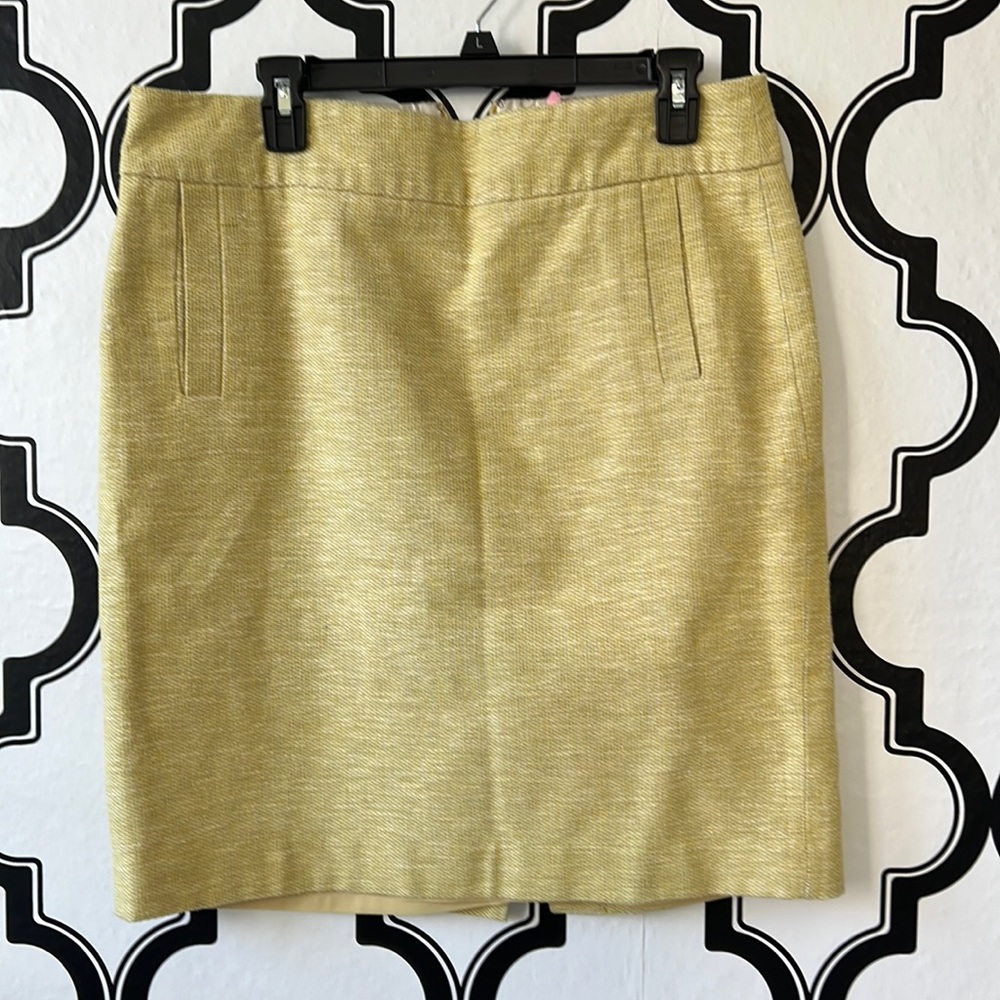 Textured skirt